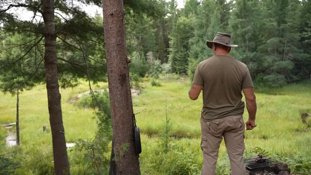 Lifting A 28 Foot Log Ridge Beam And Purlins Onto My Cabin Alone In The Wilderness, Ep 18