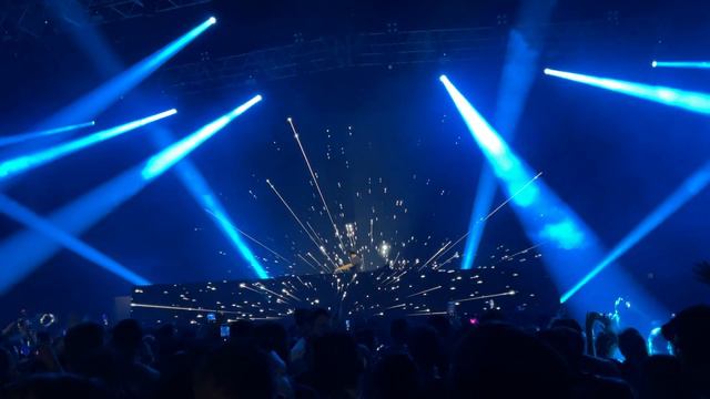 MGMT - Kids (Tiësto Remix) Tiesto Live At Luna Park Stadium Argentina 2023)4KHDR60FPS