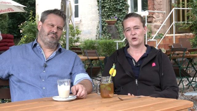 Café Mohrenkopf: Neustart unter Corona смотреть онлайн