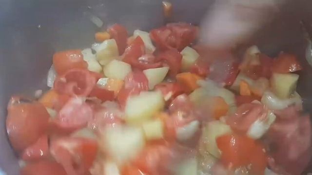 Овощной суп - пюре из кабачков. Оригинальное, красивое и очень вкусное блюдо. смотреть онлайн