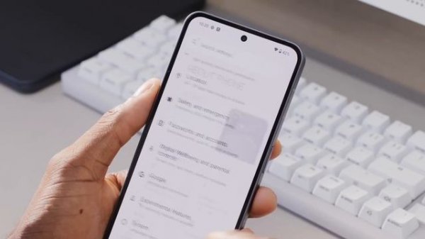 Nothing Phone 2 Review: A Real Personality!