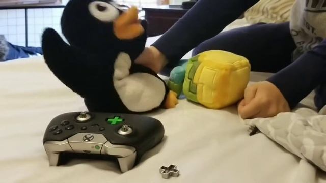 Puzzle Penguins New Friend: Plush World смотреть онлайн