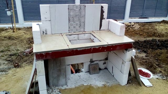 Садовый умывальник из остатков плитки. смотреть онлайн