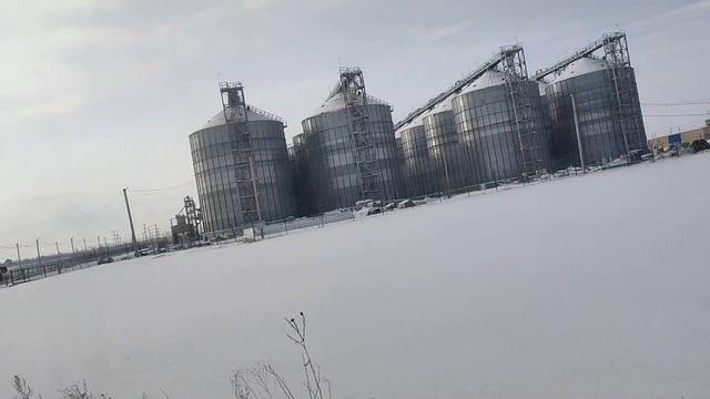 Съездил в рейс, минус колесо смотреть онлайн