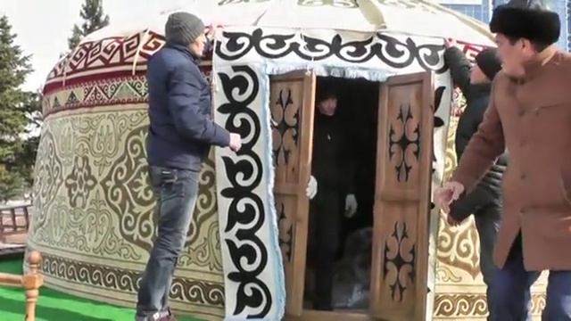 Ковровая юрта смотреть онлайн