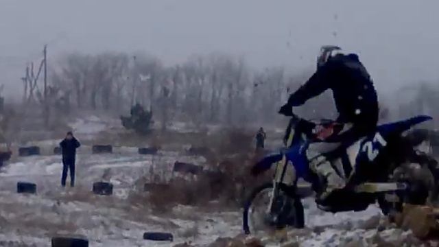 Мотокросс Авдотьино Донецкая обл. 24032013 смотреть онлайн