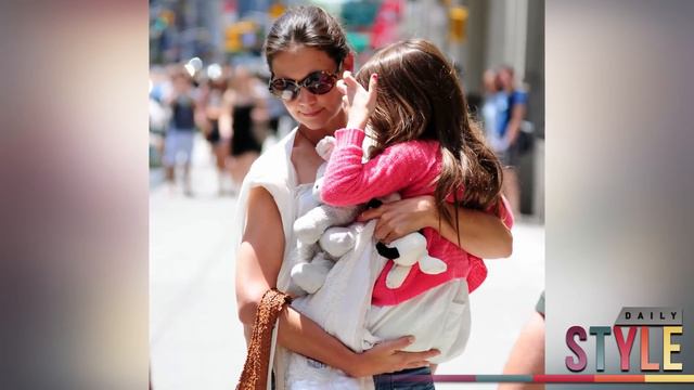 How to Look Your Best Post Break-Up with Katie Holmes! смотреть онлайн