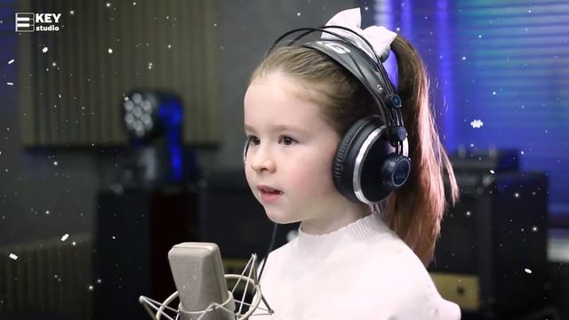 Ксения Баимова - Замела метелица (Новый Год) смотреть онлайн