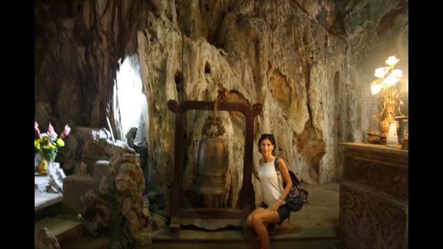 Мраморная гора во Вьетнаме в Дананге marble mountain in Vietnam in Danang смотреть онлайн