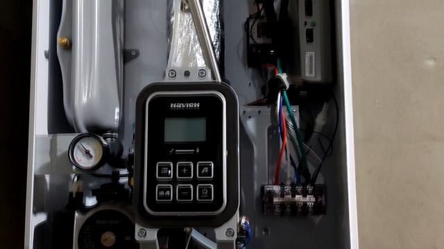Монтаж: тёплого пола, водоснабжения, канализации, электро котла  NAVIEN EQB - 08HW  8кВт.