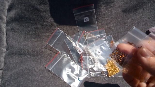 Вышивка бисером. Обзор наборов-украшений （брошки ）от Абрис Арт смотреть онлайн