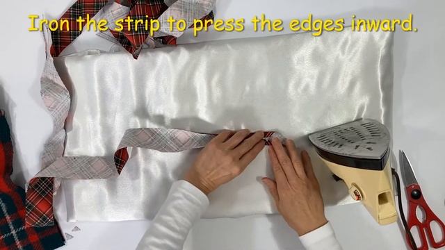 DIY craft: Transforming Plaid Wool Blanket Wrap to Hooded Cape смотреть онлайн