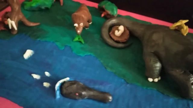 Мир динозавров из пластилина