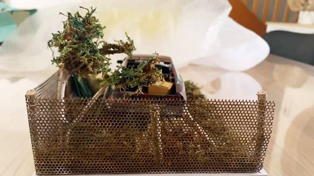 Diorama 002 - 1/24 - Opel Calibra lost in the garden смотреть онлайн
