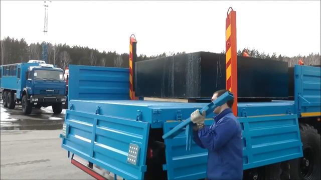 Усовершенствованные стойки бортовых платформ "УралСпецТранс" смотреть онлайн