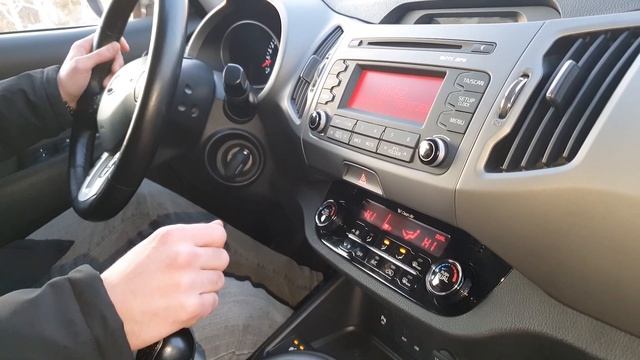 KIA SPORTAGE 2015 c пробегом 50к, обзор автомобиля смотреть онлайн
