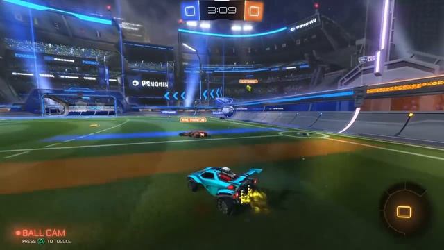 BEING A MIDDLE MAN FOR HIS WHOLE INVENTORY ON ROCKET LEAGUE!! смотреть онлайн