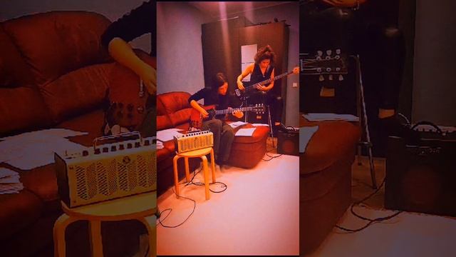 Песня милый парень. Акустика. Группа двойная сплошная. Девушки дарят эмоции. смотреть онлайн