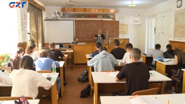Üüredicilerin etişmemezlii herbir üüretim kurumda duyulȇr смотреть онлайн