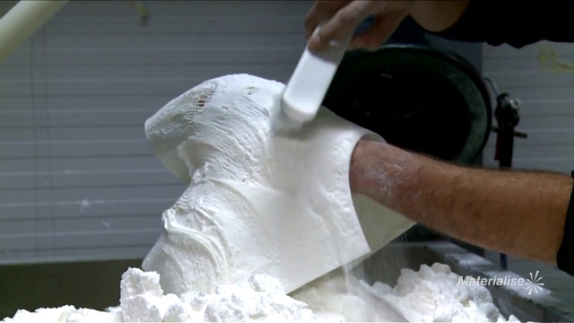 Напечатанная на 3D принтере одежда смотреть онлайн