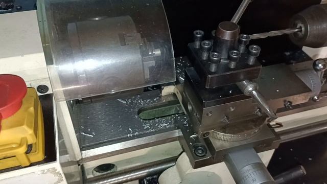 Ремонт турбо щетки пылесоса Philips CP0688/01 часть 12 смотреть онлайн