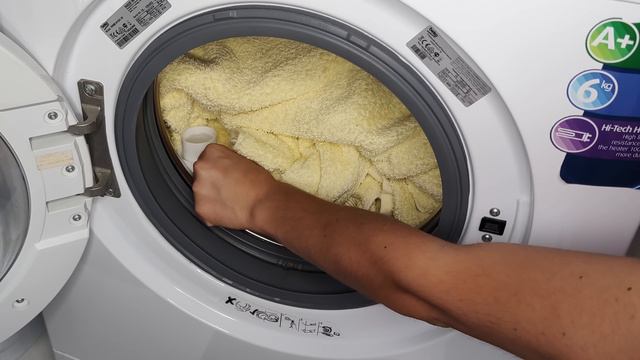 Белье пахнет свежестью и без кондиционера для белья! Добавьте эти натуральные ингредиенты