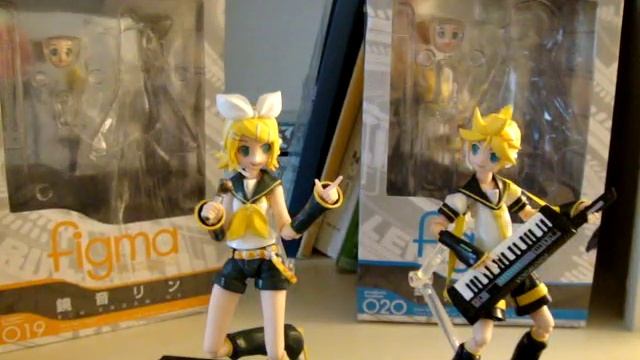 Kagamine Rin and Len Figma Review смотреть онлайн