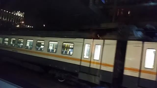 ВОЛШЕБНИК ПОКИНУЛ МОСКВУ... 4 10 19... смотреть онлайн