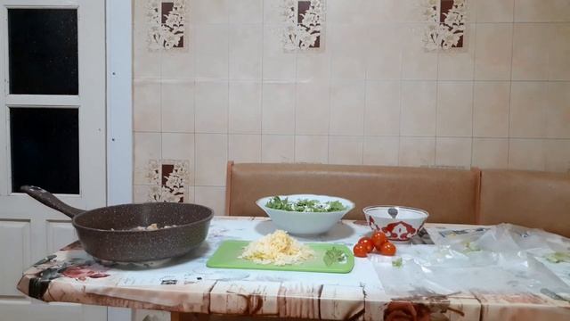 Салат как Цезарь смотреть онлайн