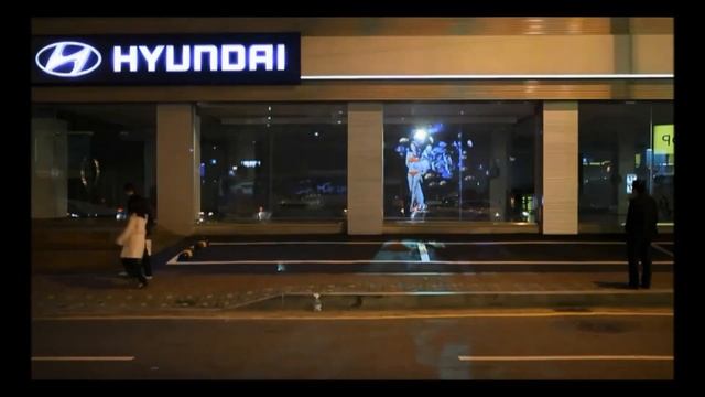 Автосалон HYUNDAI Обратная проекция DlyaVitrin смотреть онлайн