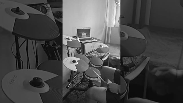 балет «Лебединое озеро» (drum cover) смотреть онлайн