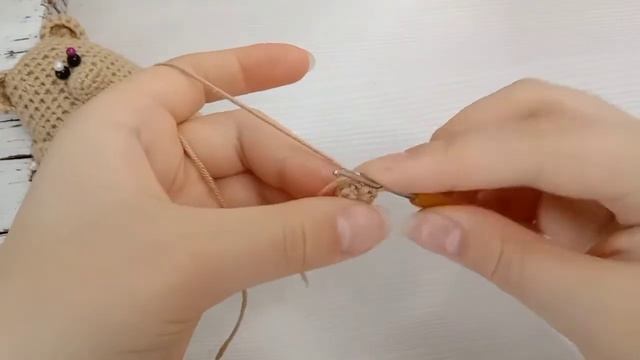 МК: как связать медвежонка "Бублика" крючком. смотреть онлайн