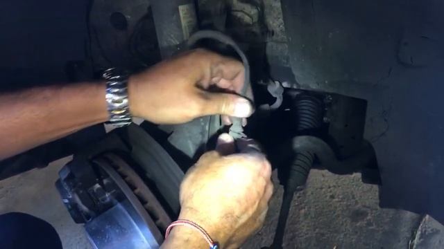 HOW TO REPLACE ABS SENSOR SPEED SENSOR ON BMW E90 E91 E92 E93 смотреть онлайн