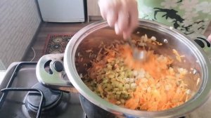 Рассольник на зиму, с солёными огурцами и перловкой//Беларусь //