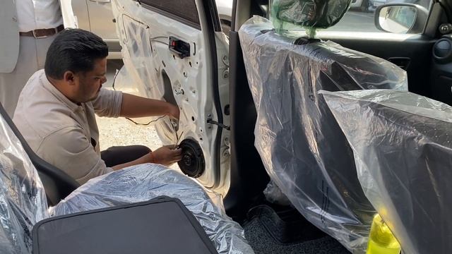 INSTALLING ORIGINAL SONY SPEAKERS IN IGNIS ||ORIGINAL SPEAKERS FROM MARUTI SUZUKI GENUINE ACCESSORY смотреть онлайн
