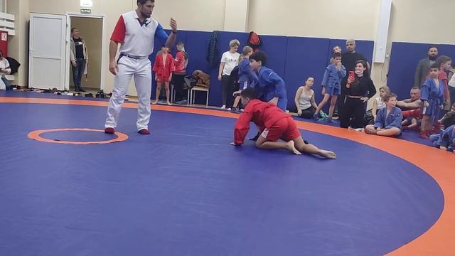 Самбо 1е место. 2й бой. Цзю Кирилл 9 лет, ноябрь 2021год. смотреть онлайн