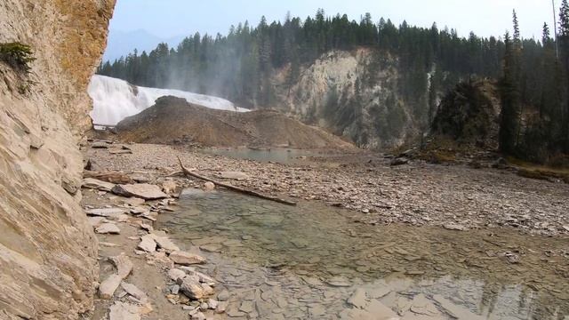 Wapta Falls Hike in Yoho National Park, BC смотреть онлайн