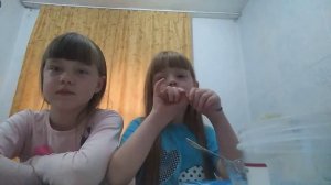 Зачем же ты скрываешь все фотки в инстаграмме.