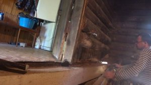 Замена гнилых венцов бани . Часть2.