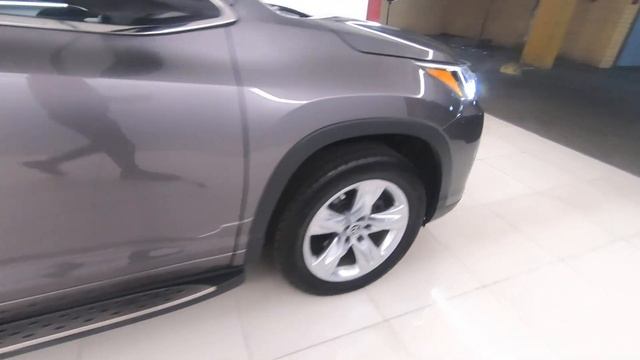 Toyota Highlander III 2016