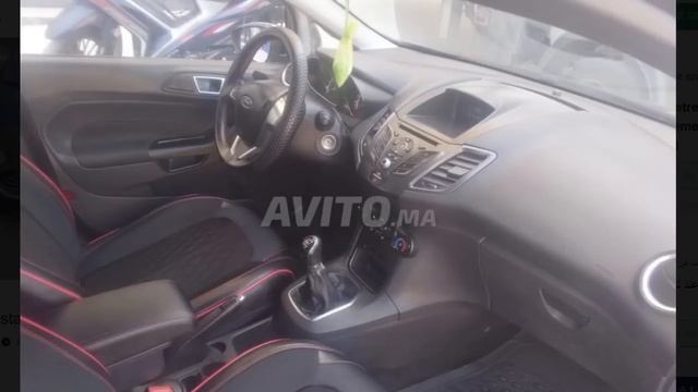 30 سيارة للبيع ابتداء من 1 مليون  Voiture A Vendre