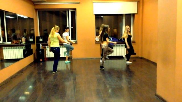 Женский стиль в сальсе: REGGAETON. группа К.Косилко' смотреть онлайн