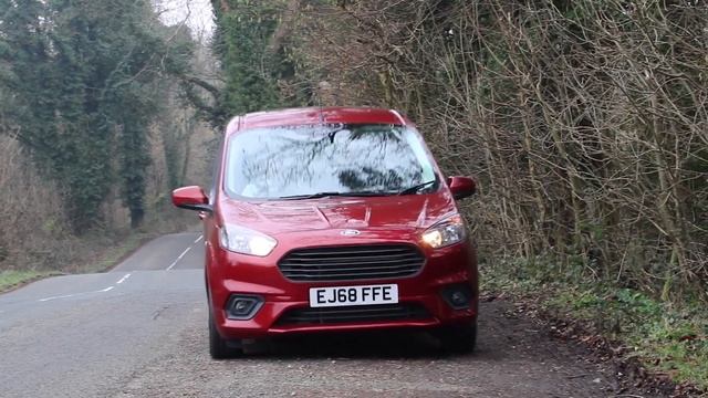 Ford Tourneo Courier 2019 EcoBoost Review & Road Test смотреть онлайн