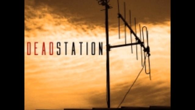 Dead Station - Crawl To The Moon смотреть онлайн