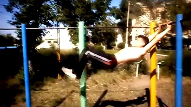 Дворовые спортсмены. г.Черногорск.avi смотреть онлайн