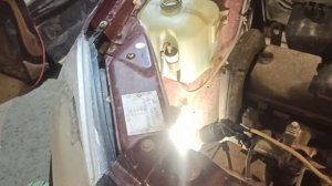 *Лада гранта, фары светят вниз, регулировки не поддаются