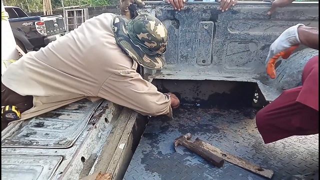 restoring MITSUBISHI double cab model 1996 смотреть онлайн