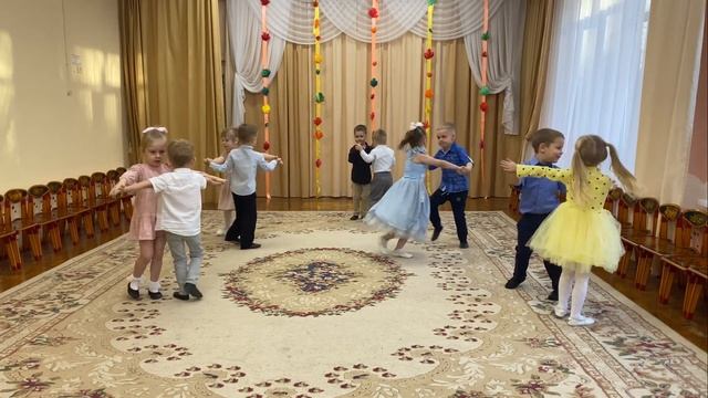 Подарок ко Дню матери - "Мы с тобой" смотреть онлайн