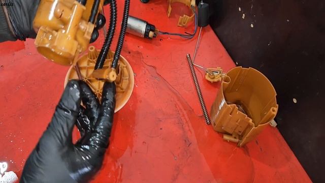 How To Replace Fuel Filter MAZDA CX5 In Tank Filter смотреть онлайн