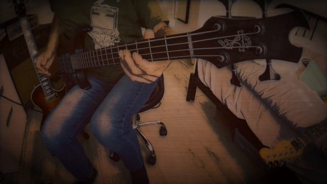 Sounds amazing UAD Ampeg SVT and Raw Distortion смотреть онлайн